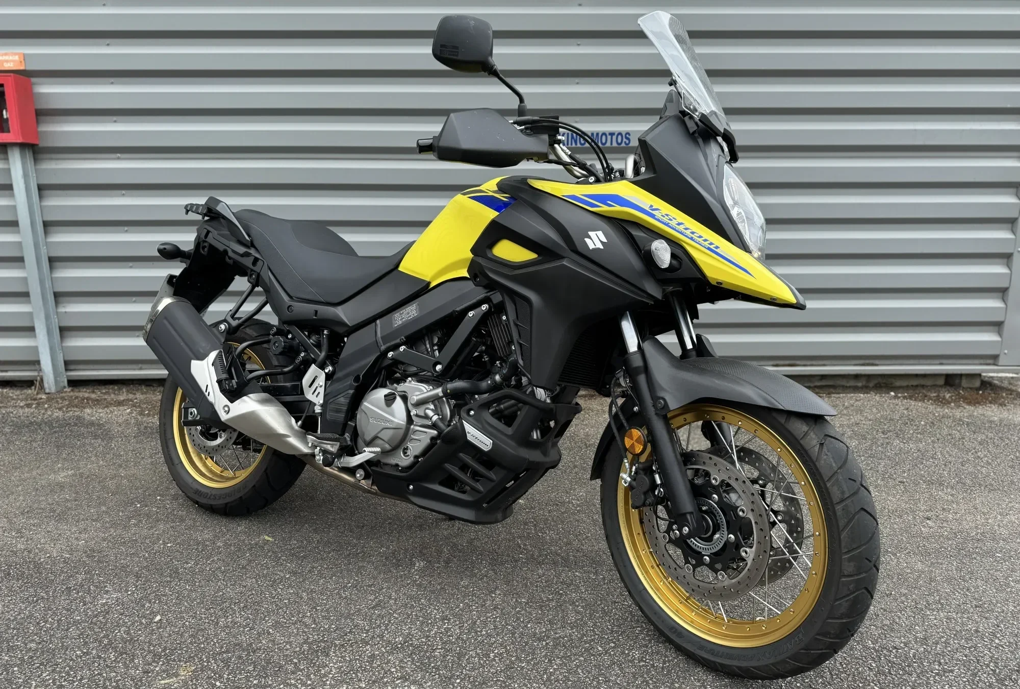 motorcycle rental